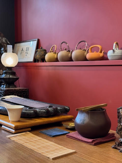 lovely kettles and teaware at Jin Yun Fu